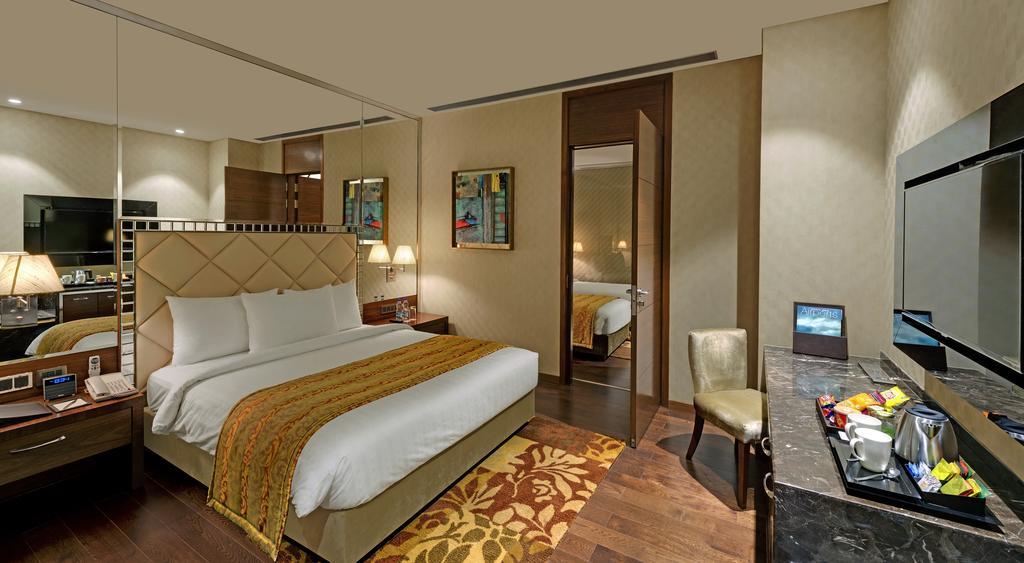 Niranta Transit Hotel Terminal 2 Arrivals/Landside Mumbai Exterior foto