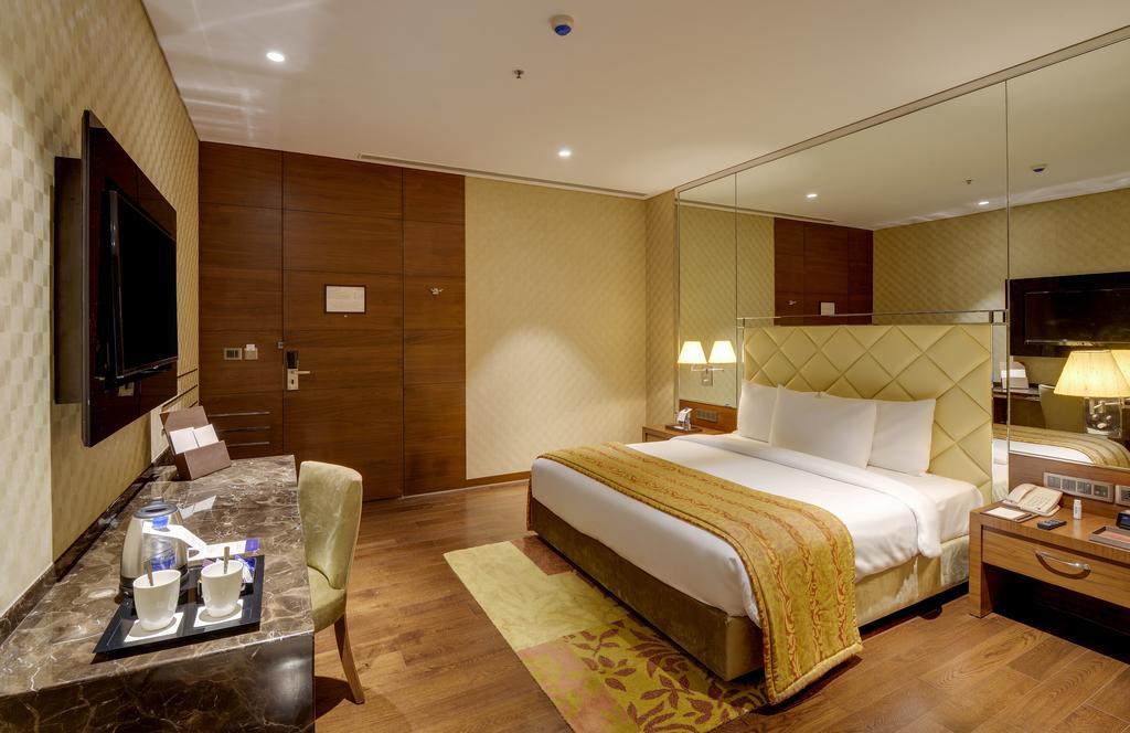Niranta Transit Hotel Terminal 2 Arrivals/Landside Mumbai Exterior foto