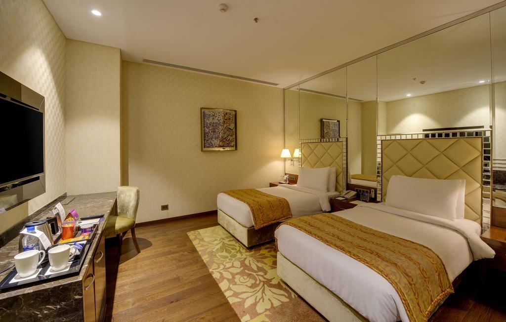 Niranta Transit Hotel Terminal 2 Arrivals/Landside Mumbai Exterior foto