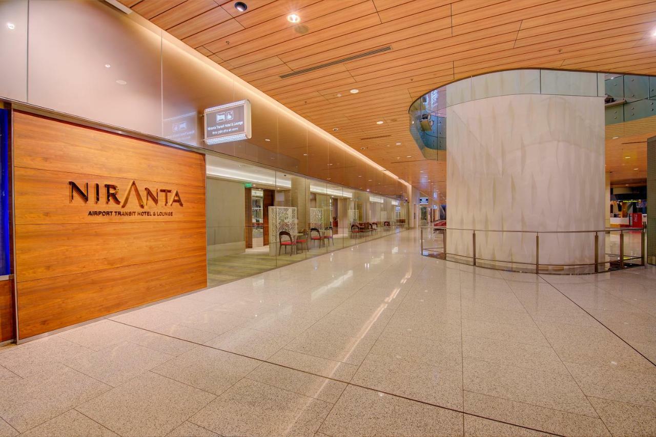 Niranta Transit Hotel Terminal 2 Arrivals/Landside Mumbai Exterior foto